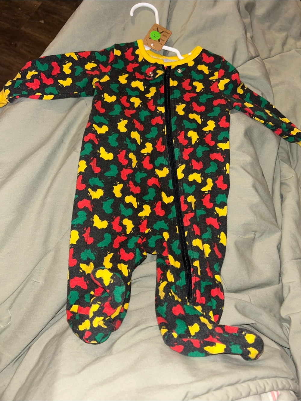 🌼2 for $5🌼 Kids Black Footed One-Piece Pajamas with Red, Green & Yellow Prints